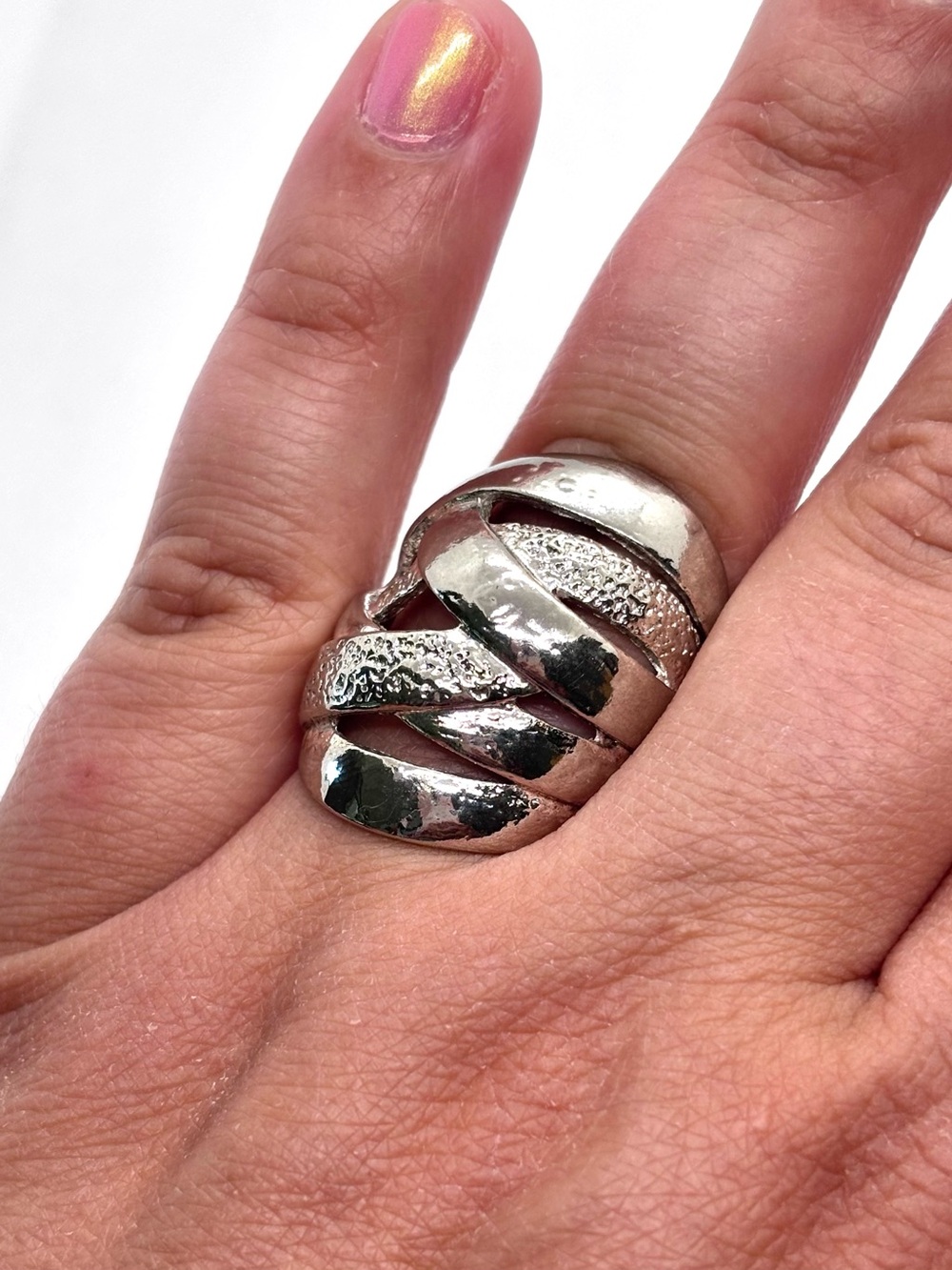 VINTAGE 925 Solid Sterling Silver Modernist Twisted Dome Ring Size 9 Textured